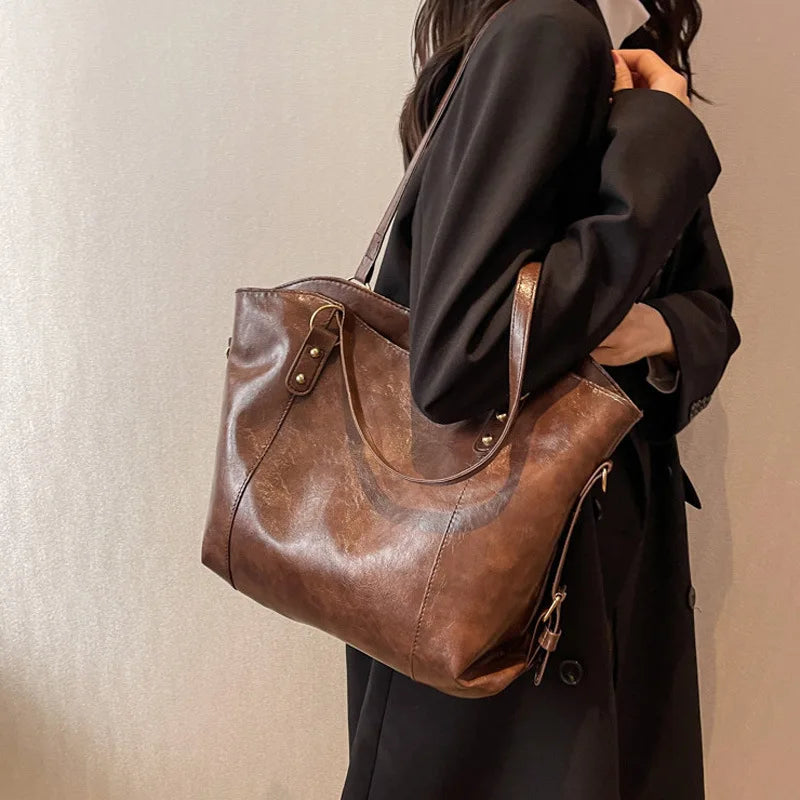 TARA - Bolso Grande para el Día a Día elegante - CARMEN VELVET