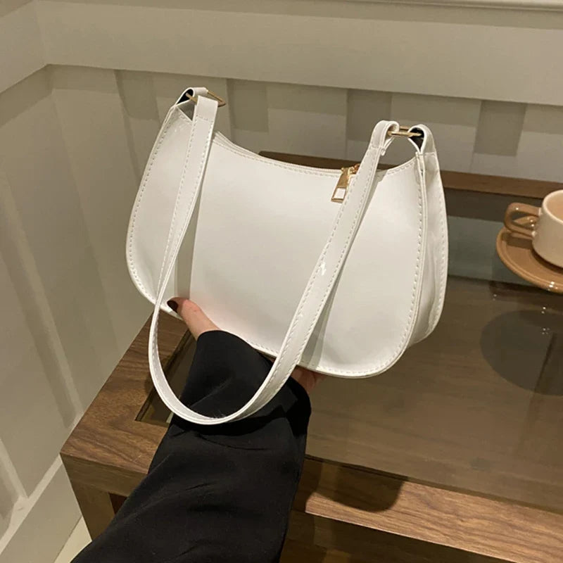 NINI - Petit sac en cuir verni — image 10
