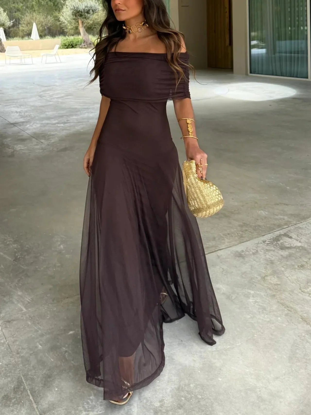 Amelia - Vestido asimétrico de mesh