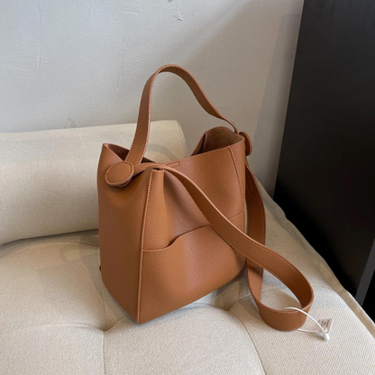 CAMILLE - Bolso Bandolera Grande de Cuero suave granulado - CARMEN VELVET