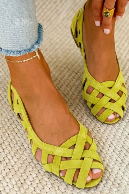 Serena - Sandalias planas con puntera abierta y tejido de textura trenzada