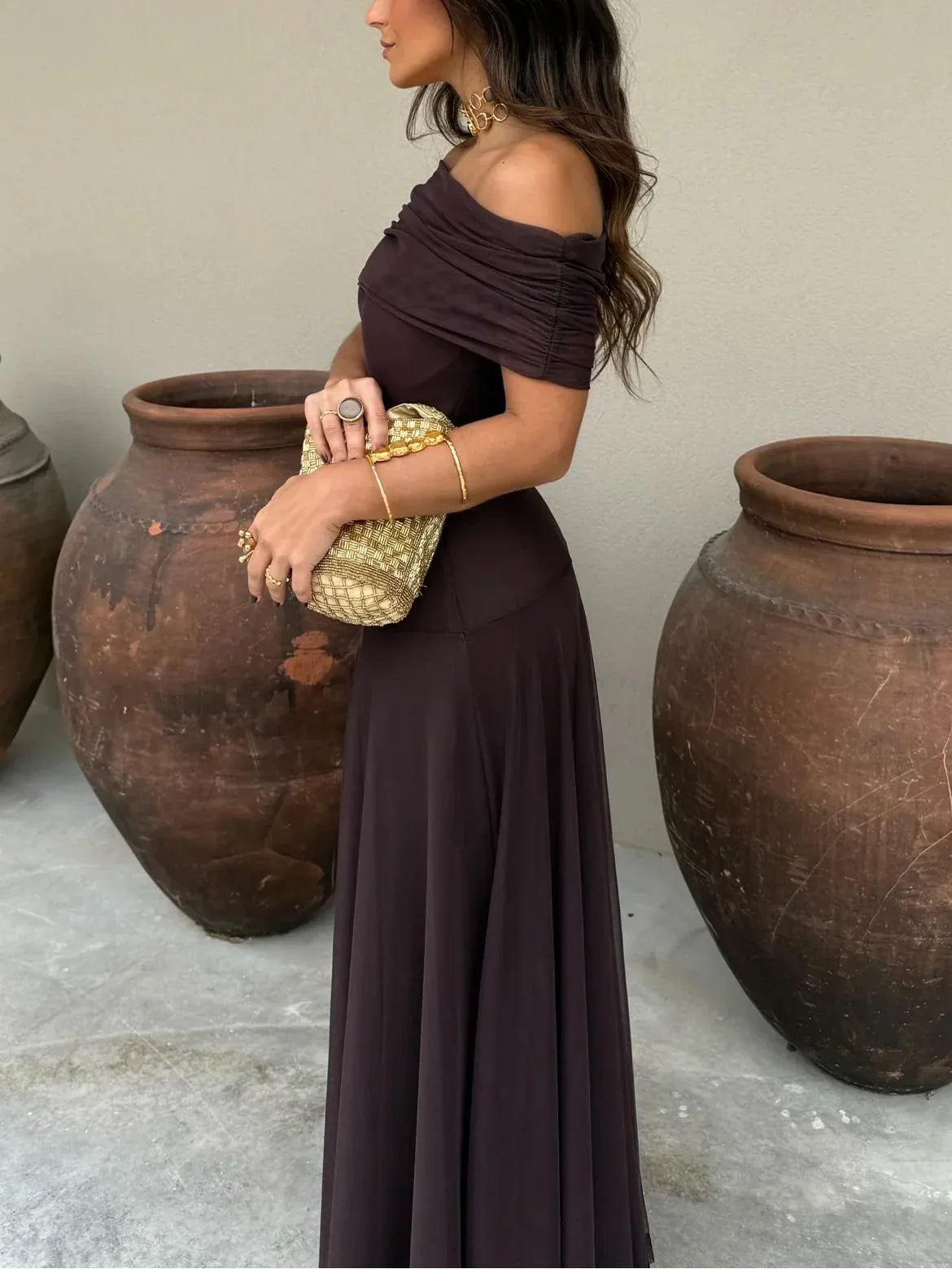 Amelia - Vestido asimétrico de mesh