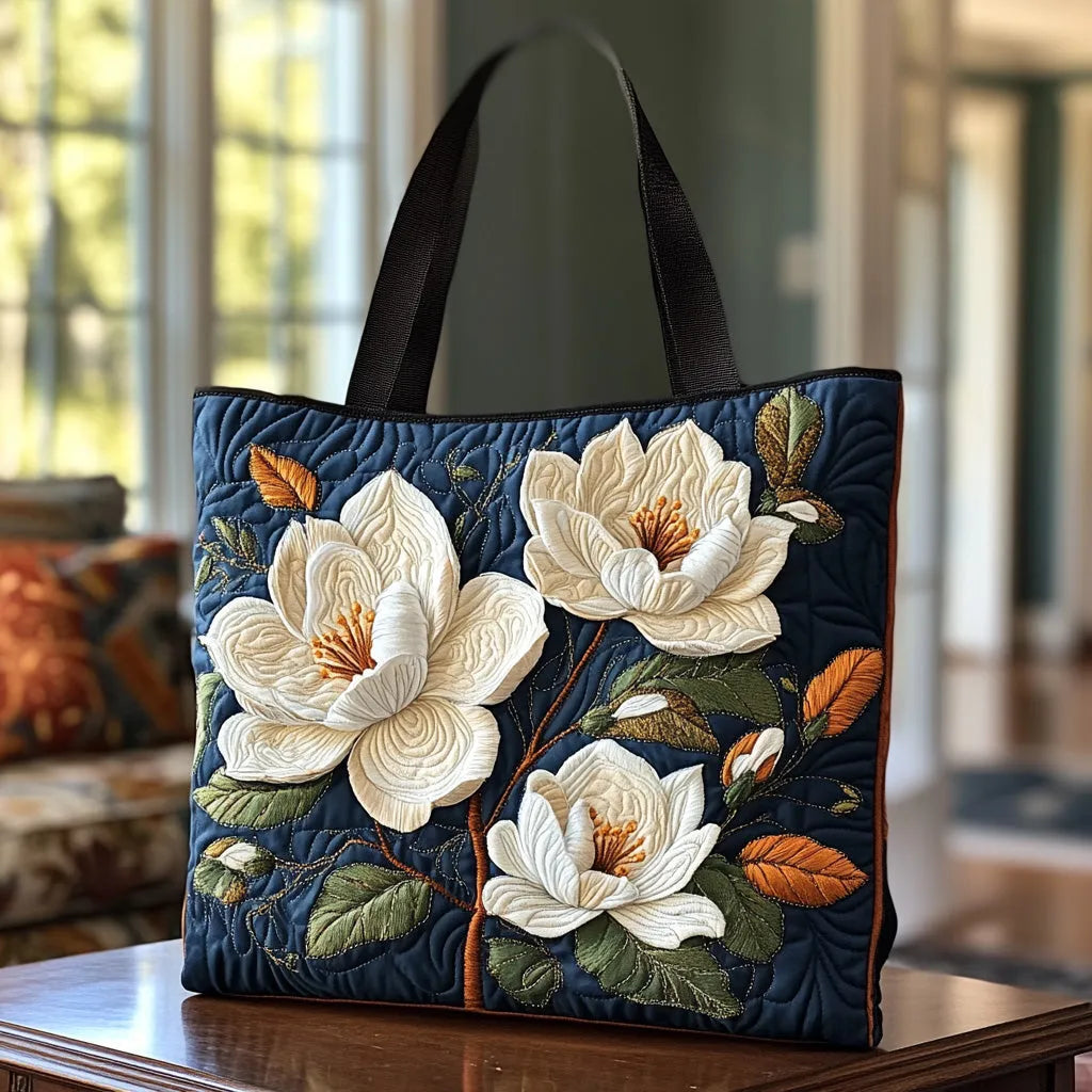 Aitana - Bolso artesanal acolchado con magnolia Delicata