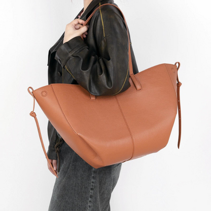 ÉLOISE - Bolso Tote Grande de Cuero granulado - CARMEN VELVET