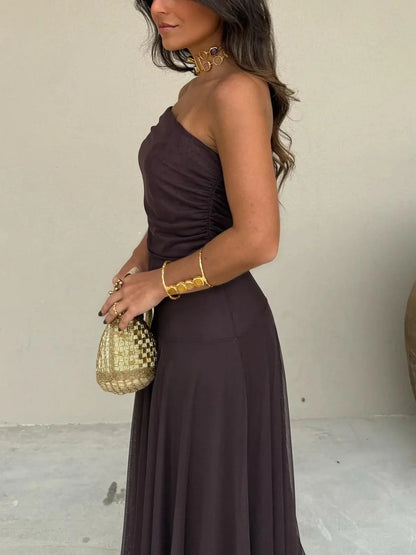 Amelia - Vestido asimétrico de mesh