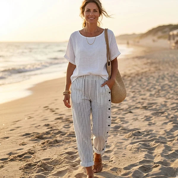 Sofía - Pantalón recto con motivo de rayas con botones laterales