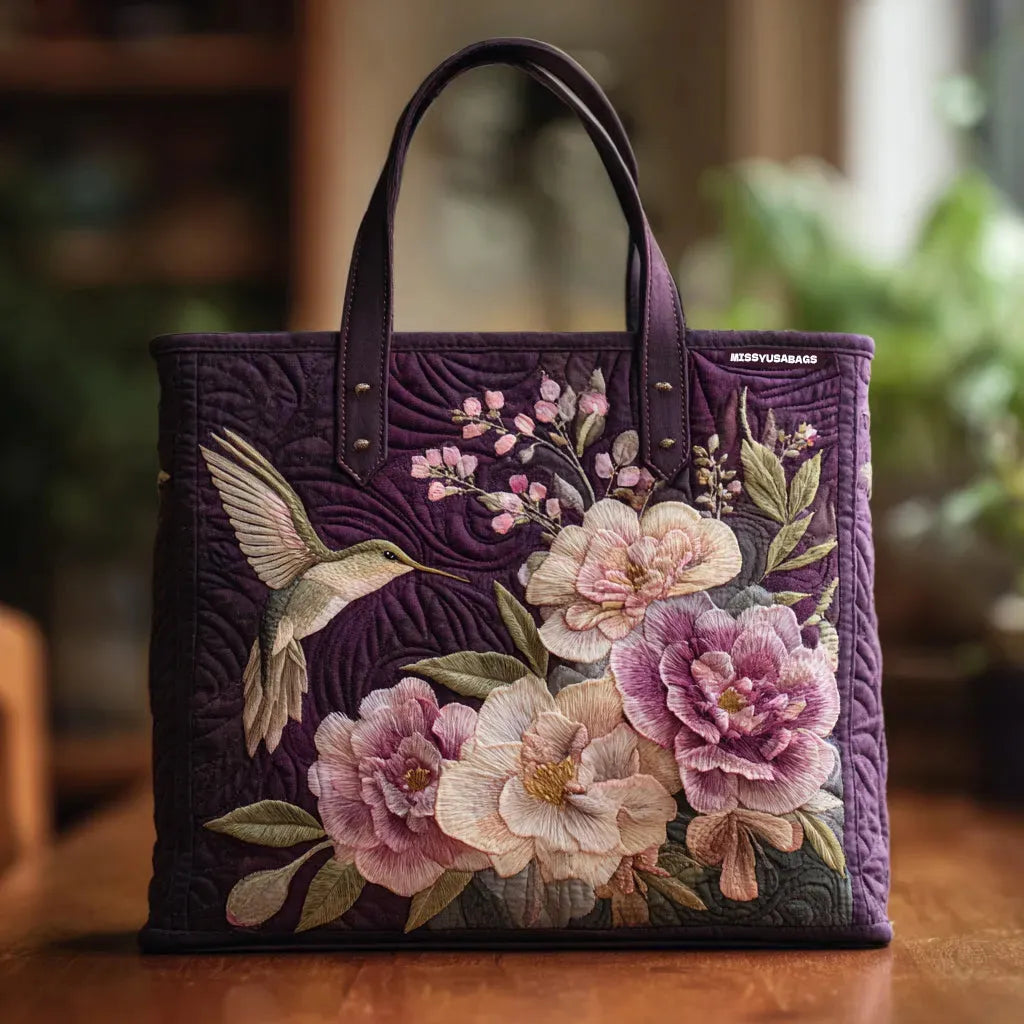 Olivia - Bolso artesanal acolchado con colibríes y orquídeas