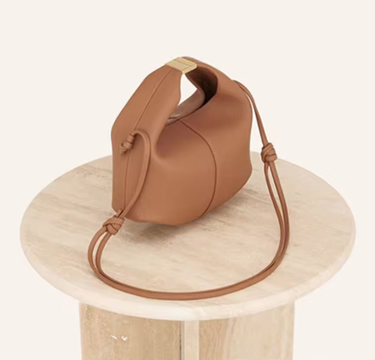 CAMÉLIA - Bolso Pequeño Chic en cuero bandolera - CARMEN VELVET