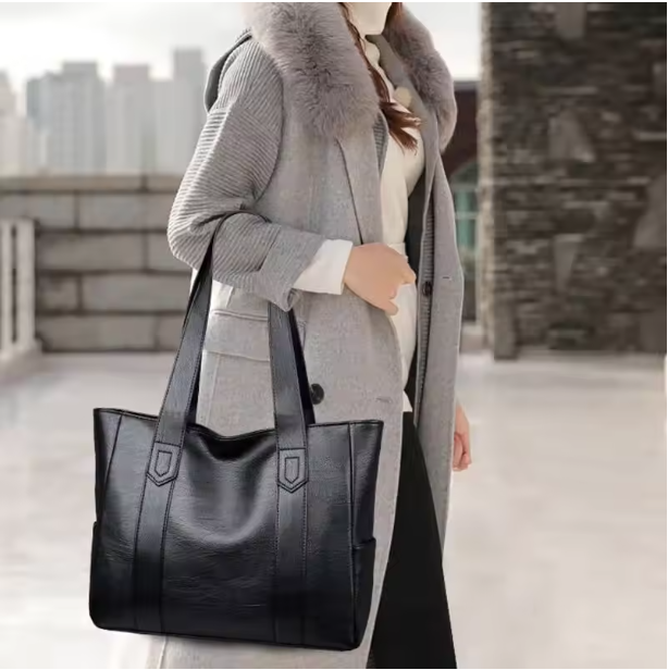 GAÏA - Bolso Grande hombro tote clásico - CARMEN VELVET