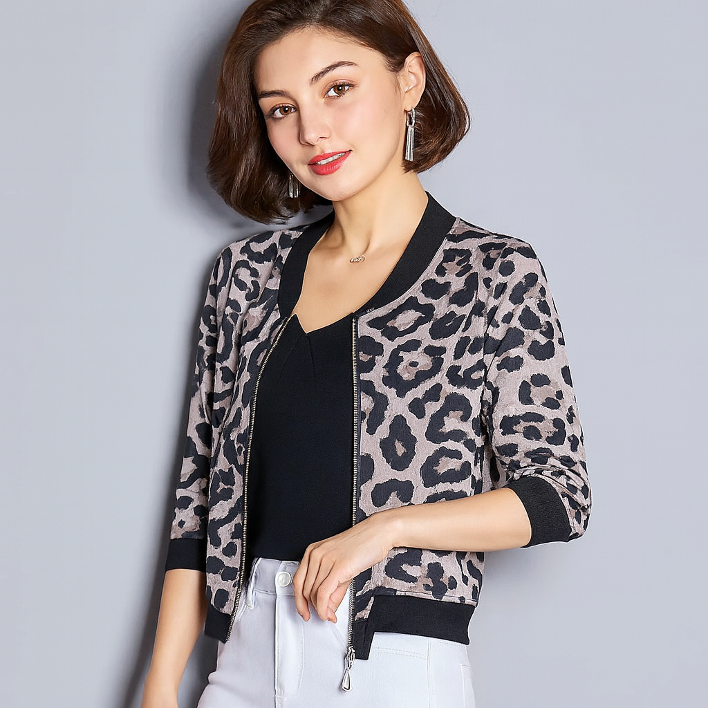 Carlota - Chaqueta bomber con motivo de leopardo