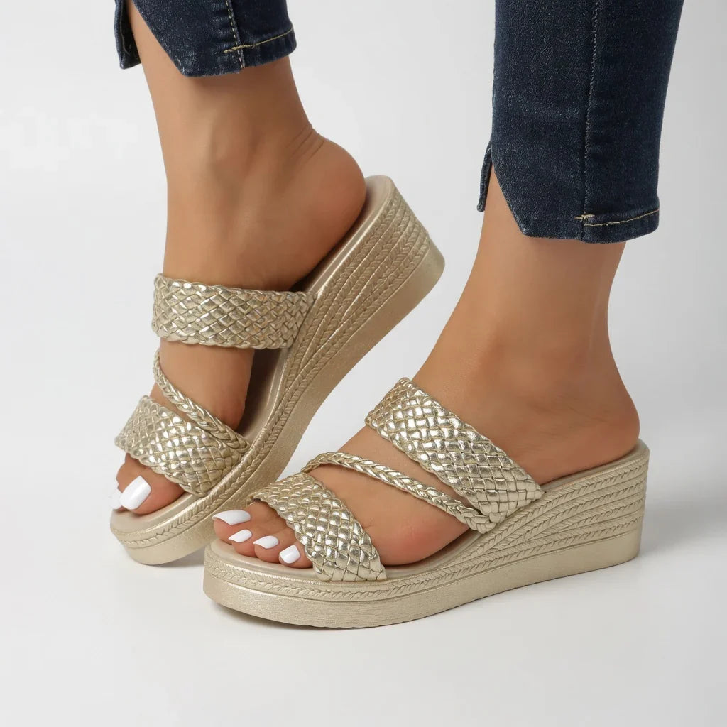 Daniela - Sandalias con cuña trenzadas