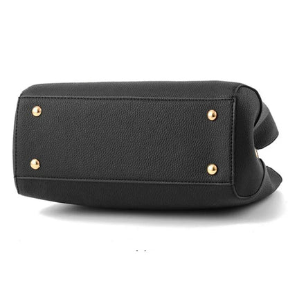 EUTERPE - Bolso espacioso con bandolera en cuero granulado - CARMEN VELVET