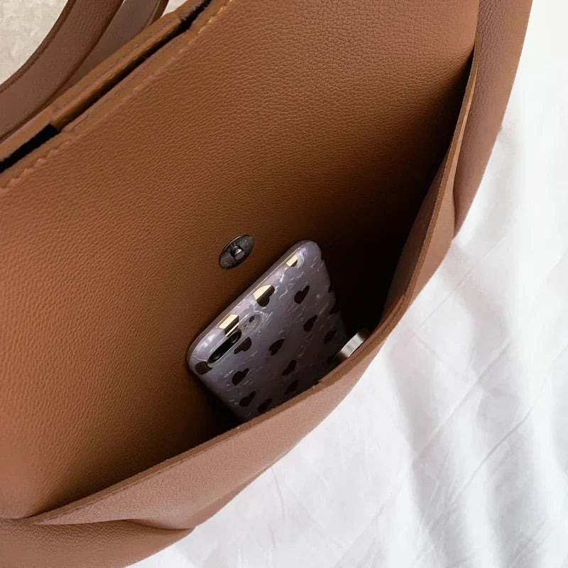 DIANA - Bolso Grande para el Día a Día en cuero suave - CARMEN VELVET