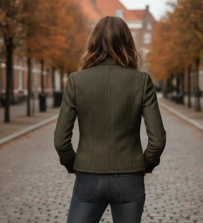Nora - Chaqueta elegante con detalles de terciopelo