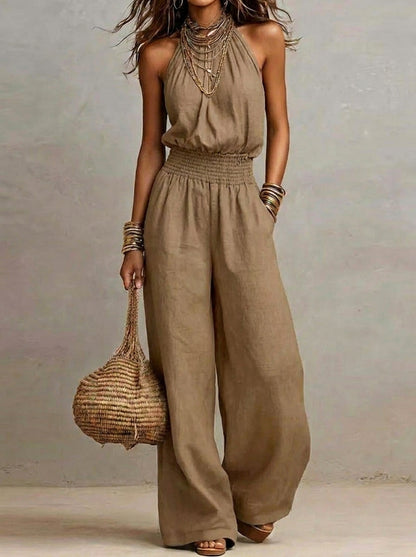 Lorena - Mono elegante con cuello halter y pernera amplia