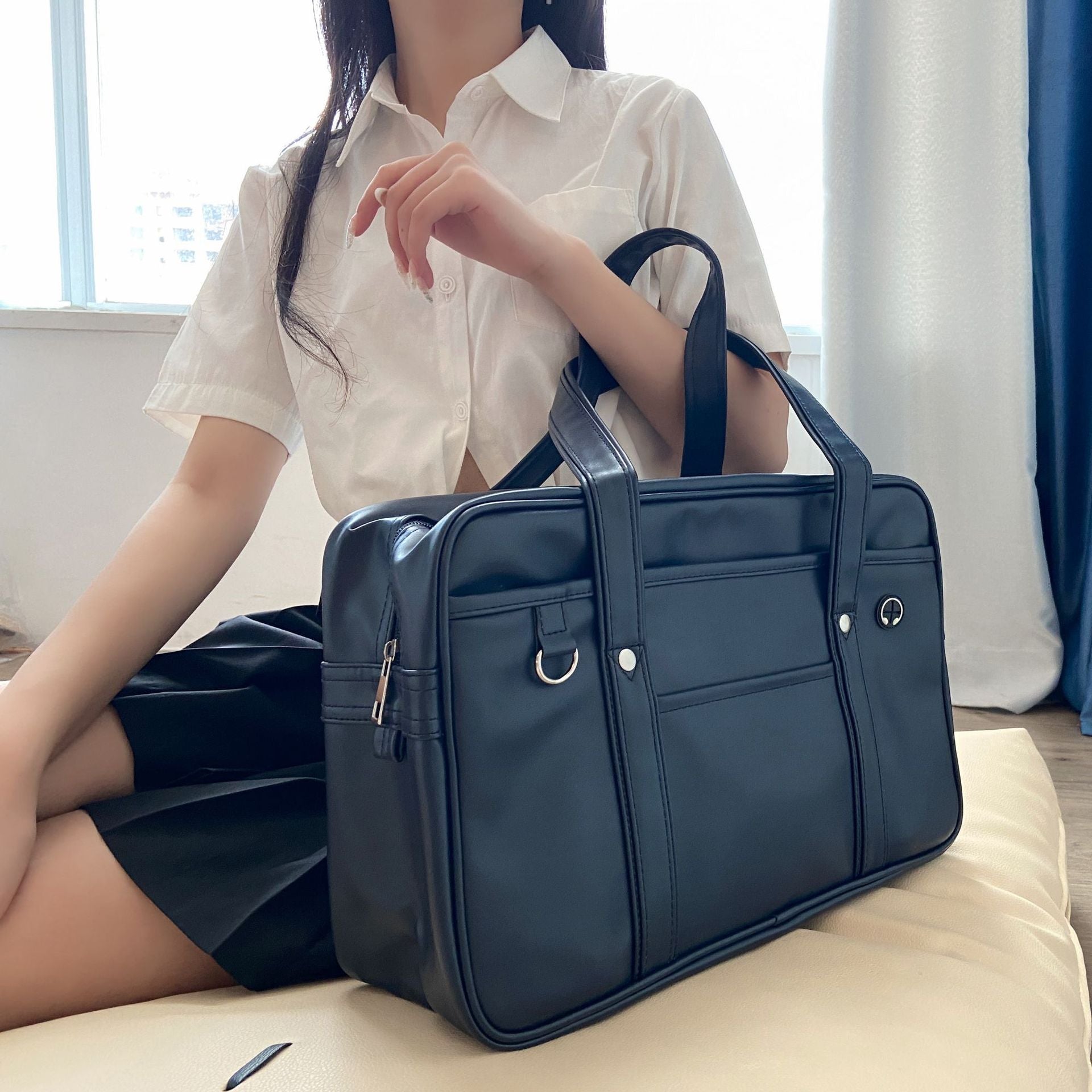 MIRIADE - Bolso para el Día a Día de cuero liso - CARMEN VELVET