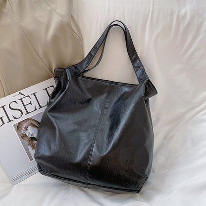 CANDICE - Bolso Bandolera Grande en cuero suave - CARMEN VELVET