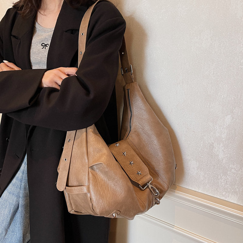 VANDEN - Bolso tipo messenger para el día a día en cuero - CARMEN VELVET
