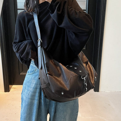 VANDEN - Bolso tipo messenger para el día a día en cuero - CARMEN VELVET