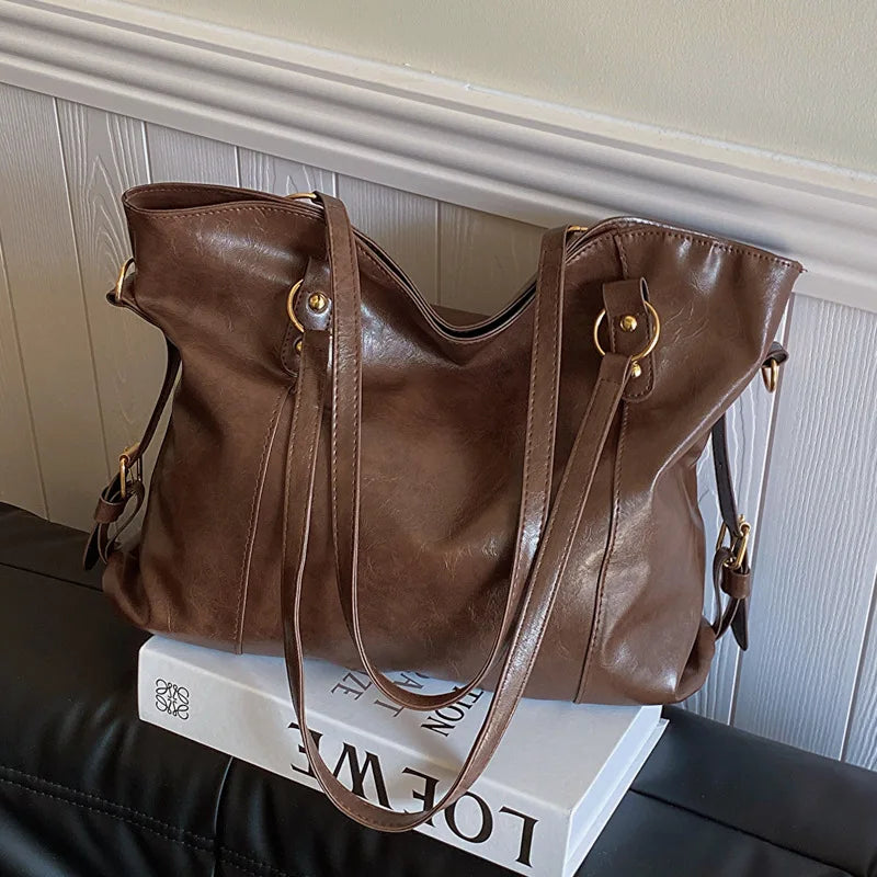 TARA - Bolso Grande para el Día a Día elegante - Marrón - CARMEN VELVET