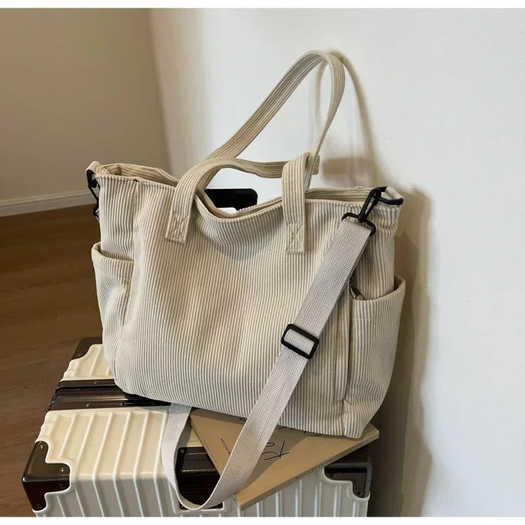 WILLA - Bolso Grande de día a día en pana - CARMEN VELVET