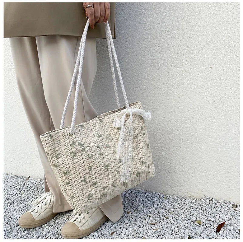 ANNA - Bolso Tote trenzado - CARMEN VELVET