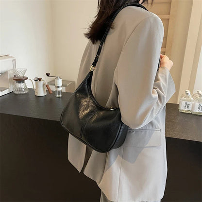 ALIA - Bolso Pequeño en cuero elegante - CARMEN VELVET