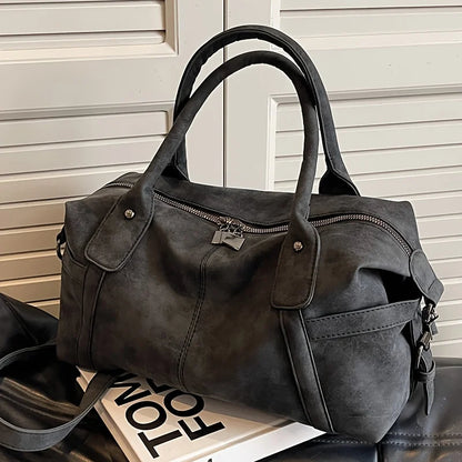 LADO - Bolso para el Día a Día tote en cuero - CARMEN VELVET