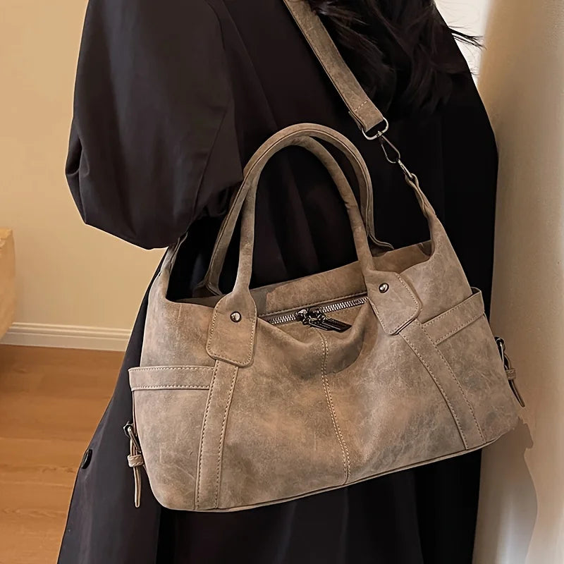 LADO - Bolso para el Día a Día tote en cuero - CARMEN VELVET