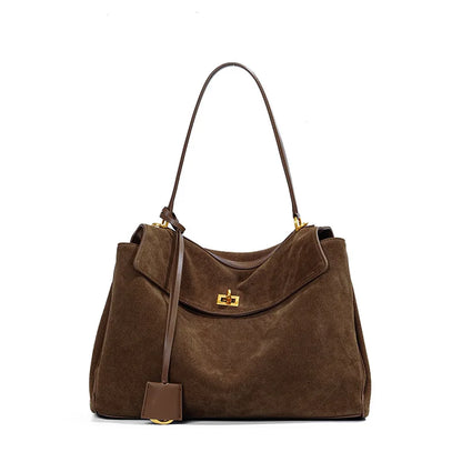 KELLY - Bolso Grande Chic en ante - Café - CARMEN VELVET