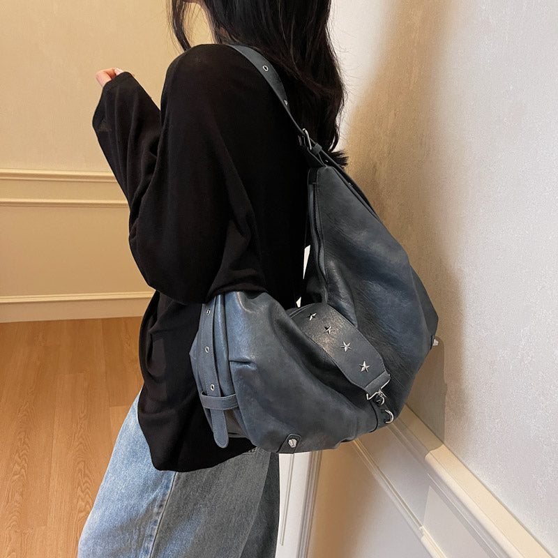 VANDEN - Bolso tipo messenger para el día a día en cuero - CARMEN VELVET