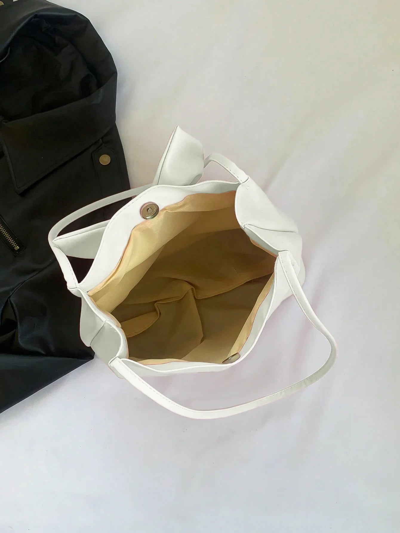 LIAM - Bolso para el Día a Día ligero con lazo - CARMEN VELVET