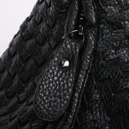 CLARA - Bolso Grande de tendencia trenzado en cuero - CARMEN VELVET
