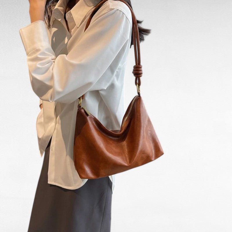 KAYNA - Bolso elegante en cuero suave - CARMEN VELVET