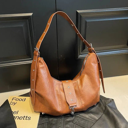 VANDEN - Bolso tipo messenger para el día a día en cuero - Marrón - CARMEN VELVET