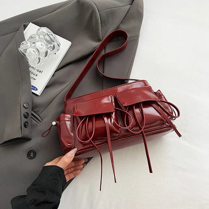 REIS - Bolso en charol elegante con bandolera - CARMEN VELVET