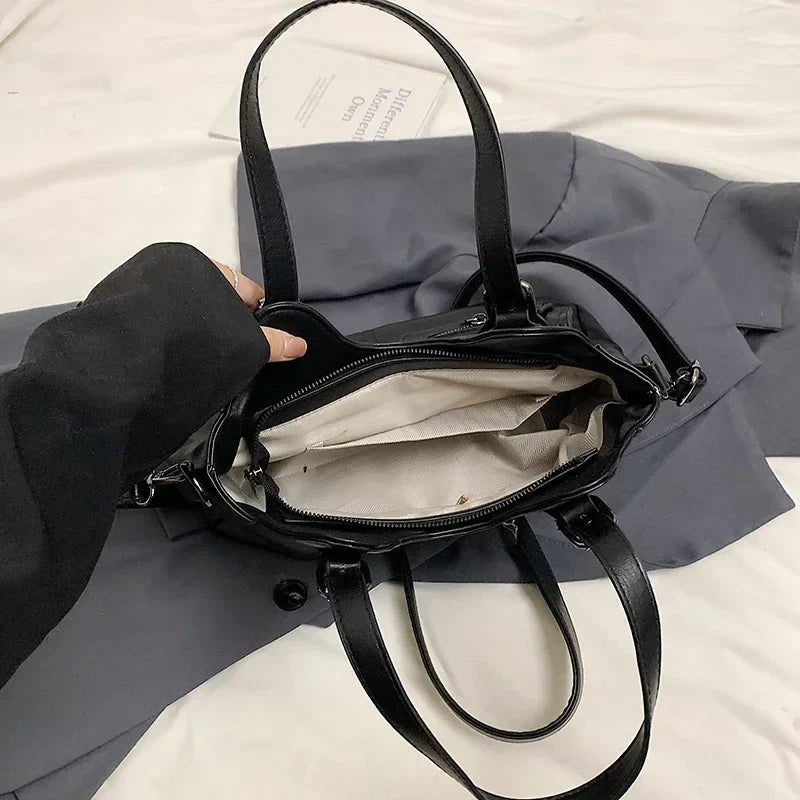 CYNTHIA - Bolso para el Día a Día de cuero multibolsillos - CARMEN VELVET