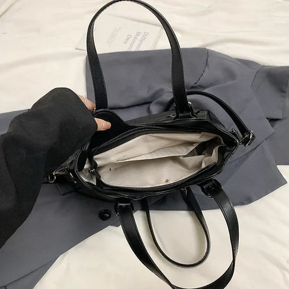 CYNTHIA - Bolso para el Día a Día de cuero multibolsillos - CARMEN VELVET