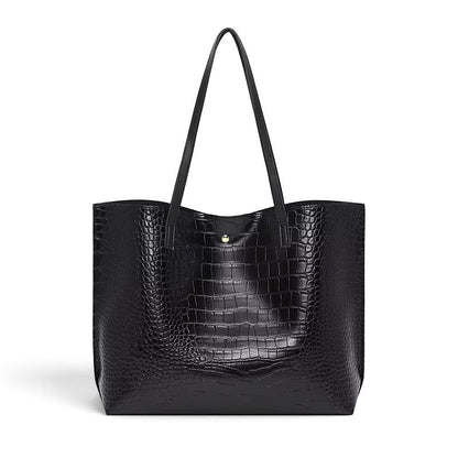 LARA - Bolso para el Día a Día de cuero granulado - Negro - CARMEN VELVET