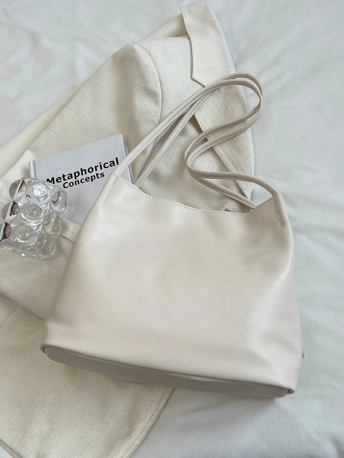 LIAM - Bolso para el Día a Día ligero con lazo - CARMEN VELVET