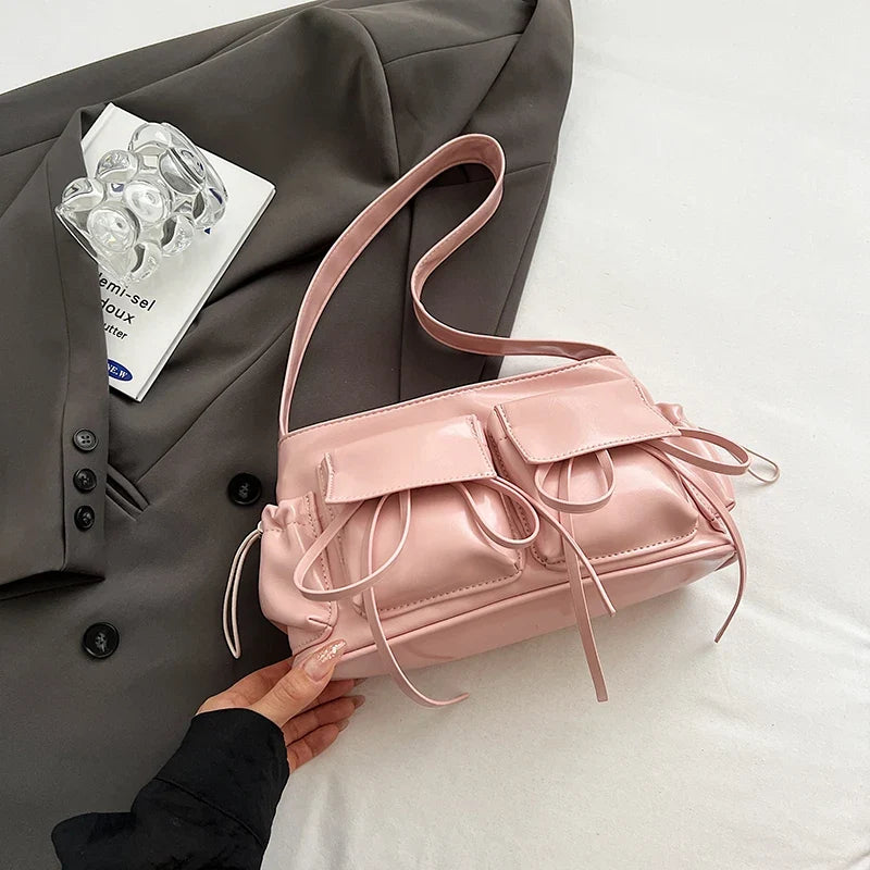 REIS - Bolso en charol elegante con bandolera - CARMEN VELVET