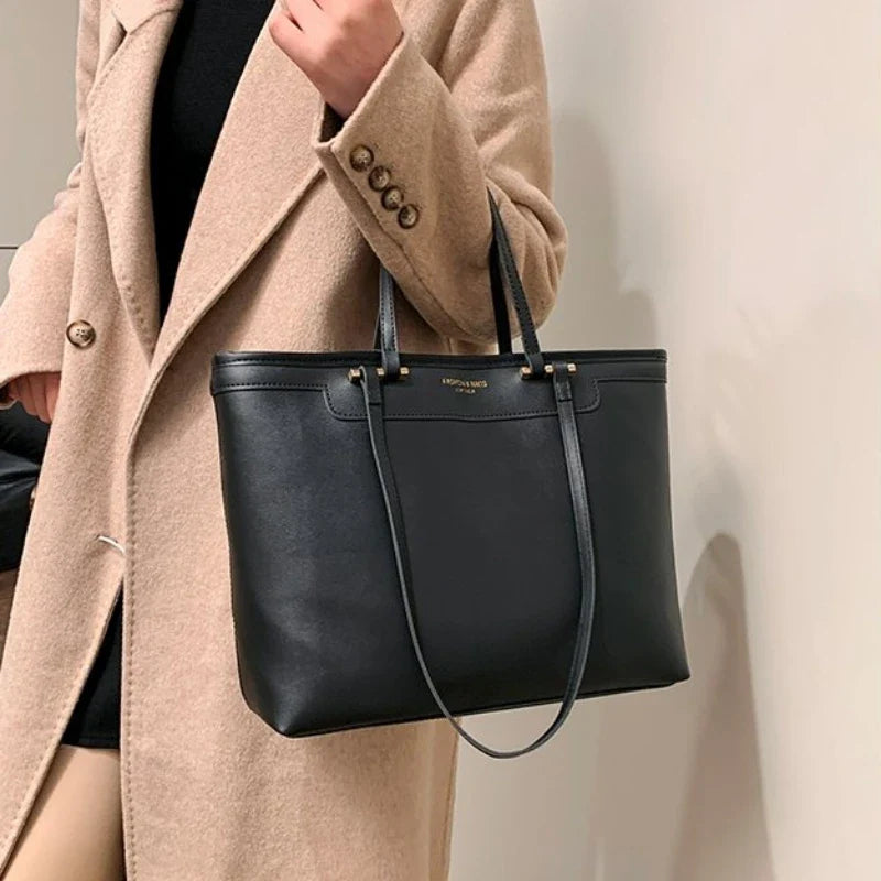 VIVI - Bolso Grande para el Día a Día en cuero vegano - CARMEN VELVET