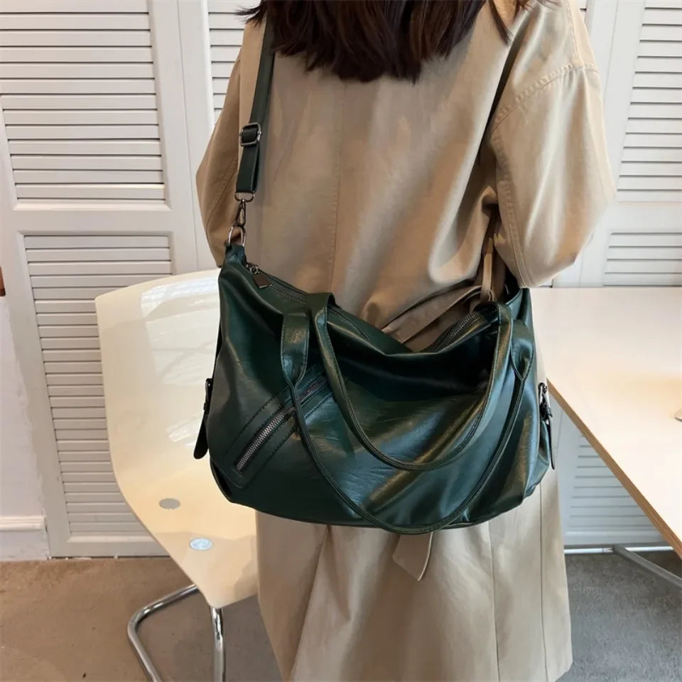 EMMA - Bolso para el Día a Día de cuero suave instituto - CARMEN VELVET