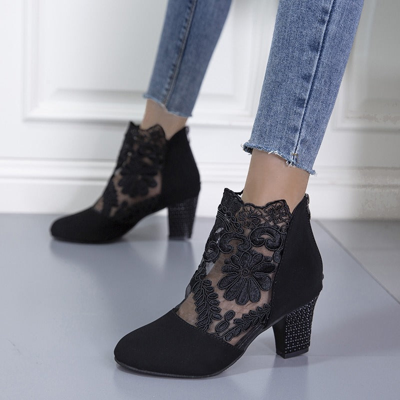 Bruna - Tacones altos de encaje