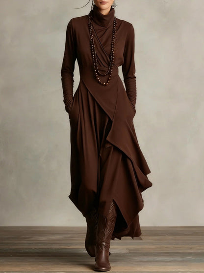 Carlota - Vestido largo elegante con cuello alto y drapeado asimétrico