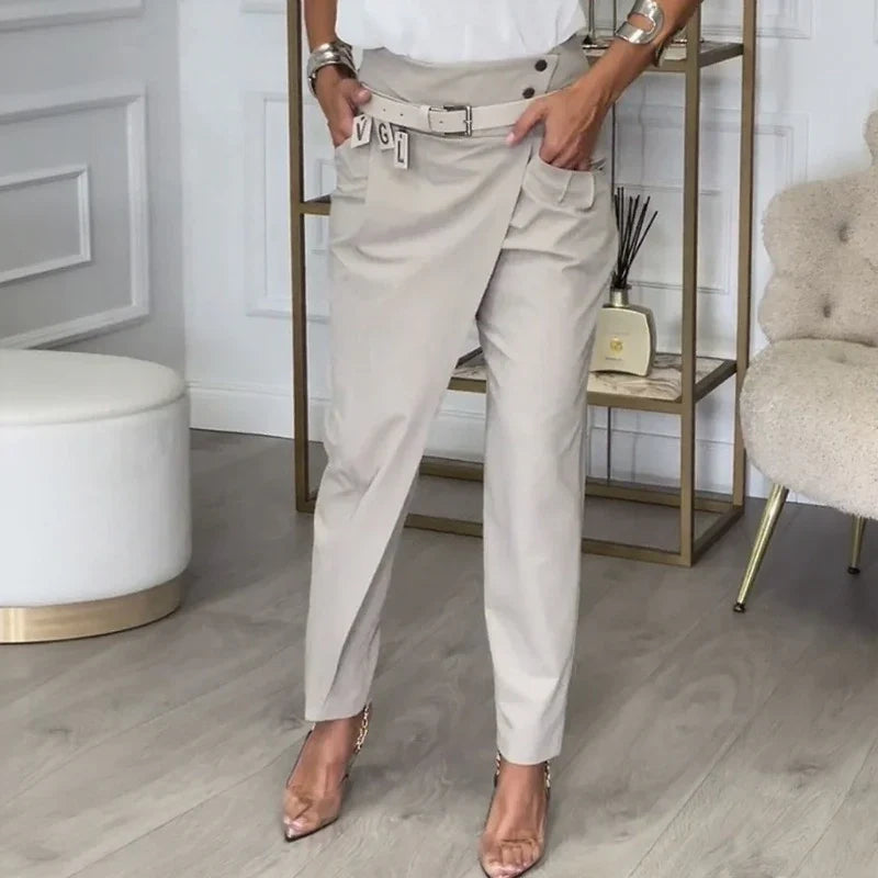 Isabel - Pantalón con diseño asimétrico y cinturón exclusivo