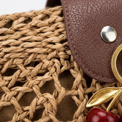 Violeta - Bolso bandolera de crochet con solapa | CARMEN VELVET