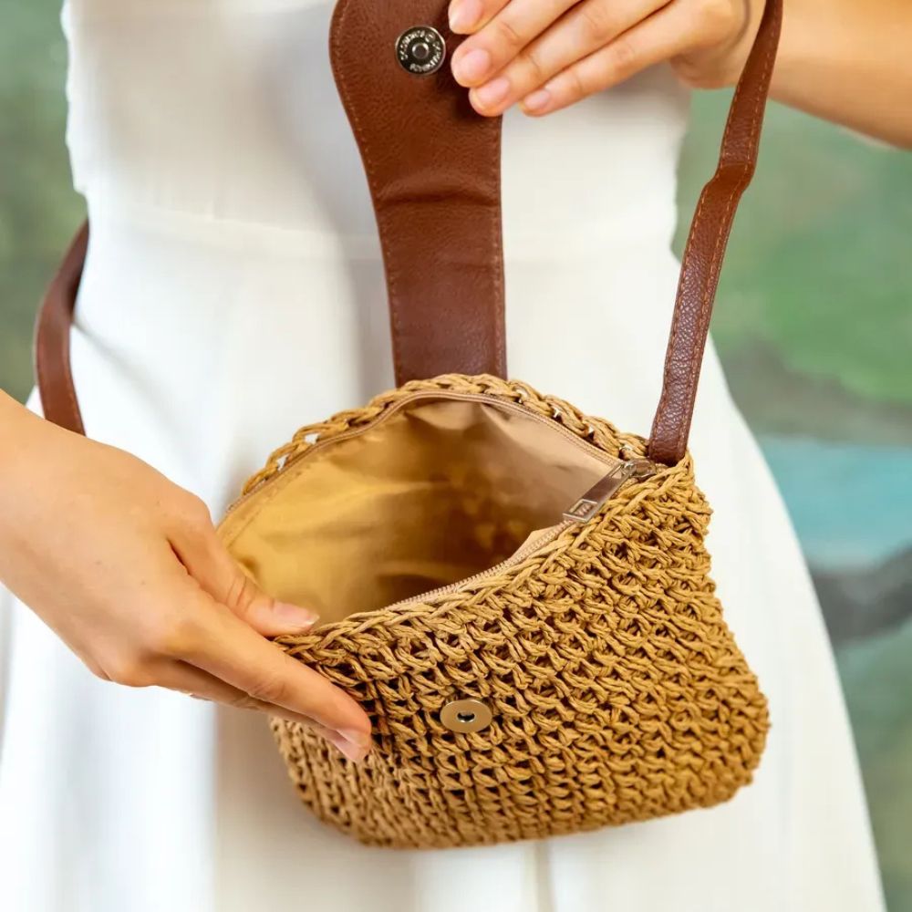 Frida - Bolso bandolera tejido con solapa | CARMEN VELVET