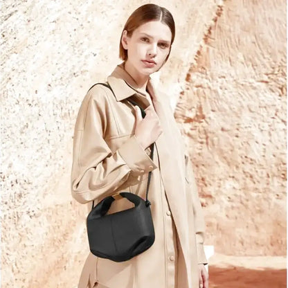 CAMÉLIA - Bolso Pequeño Chic en cuero bandolera - CARMEN VELVET