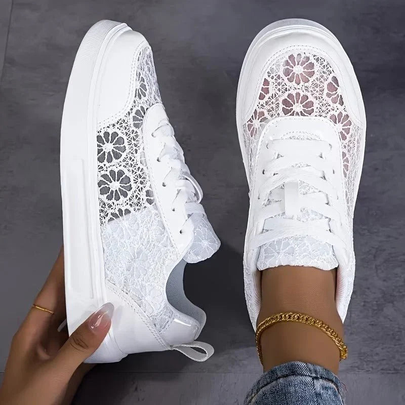 Alina - Zapatillas refinadas de encaje